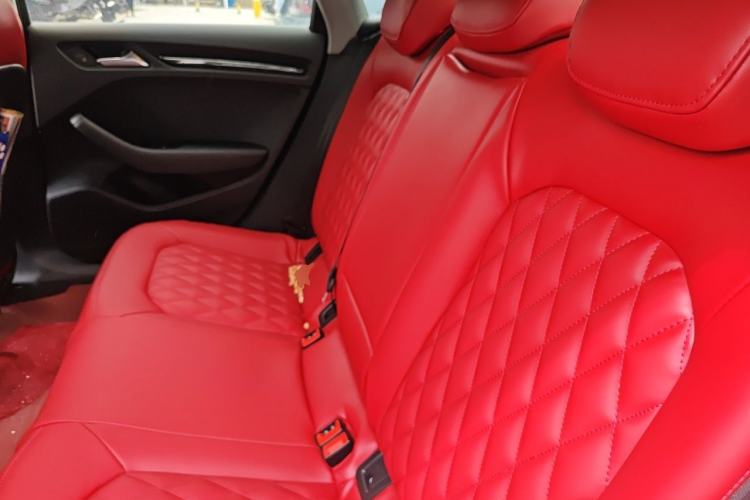 Used Audi A3 2019 Limousine 35 TFSI Ambition China VI Left Rear Seat