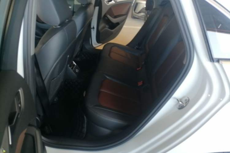 Used Audi A3 2019 Limousine 35 TFSI Style Edition China VI Emission Standard Left Rear Seat
