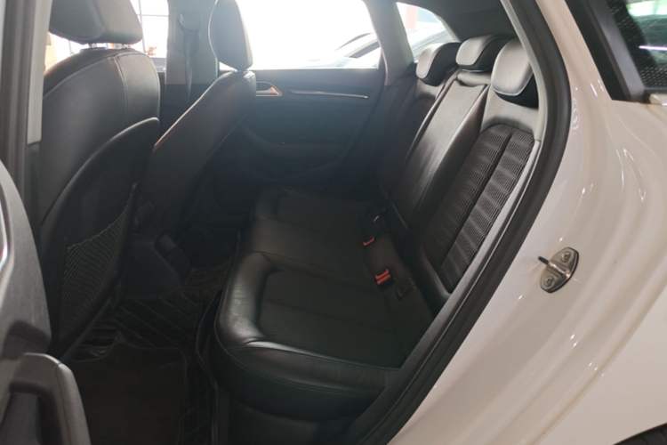 Used Audi A3 2019 Sportback 35 TFSI Fashion Edition China VI Emission Standard Left Rear Seat