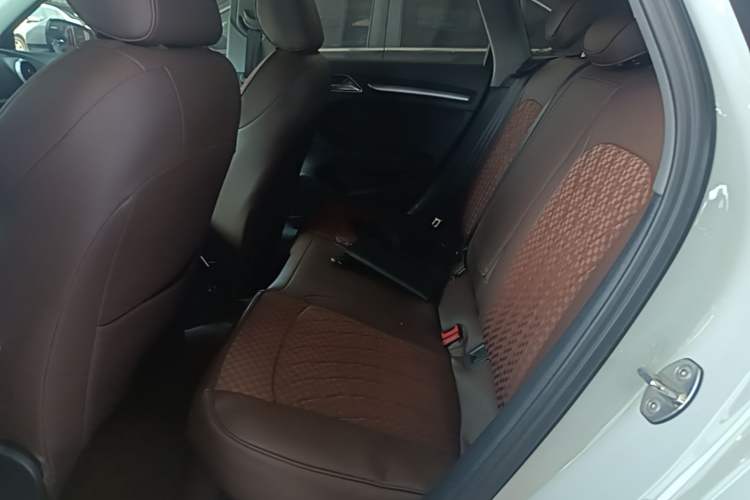 Used Audi A3 2019 Sportback 35 TFSI Sporty Version China VI Left Rear Seat