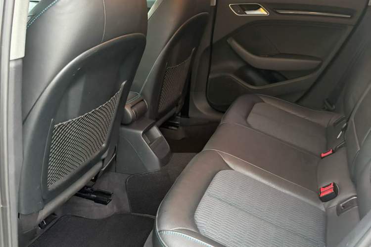 Used Audi A3 2019 Limousine 35 TFSI Fashion Edition China V standard Left Rear Seat