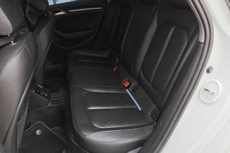 Used Audi A3 2019 Limousine 35 TFSI Style Version China V Emission Standard Left Rear Seat
