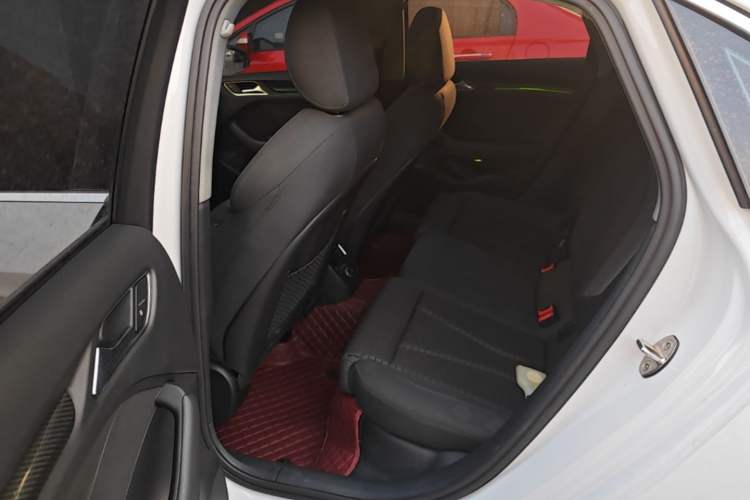 Used Audi A3 2019 Limousine 35 TFSI Sporty Version China VI Left Rear Seat