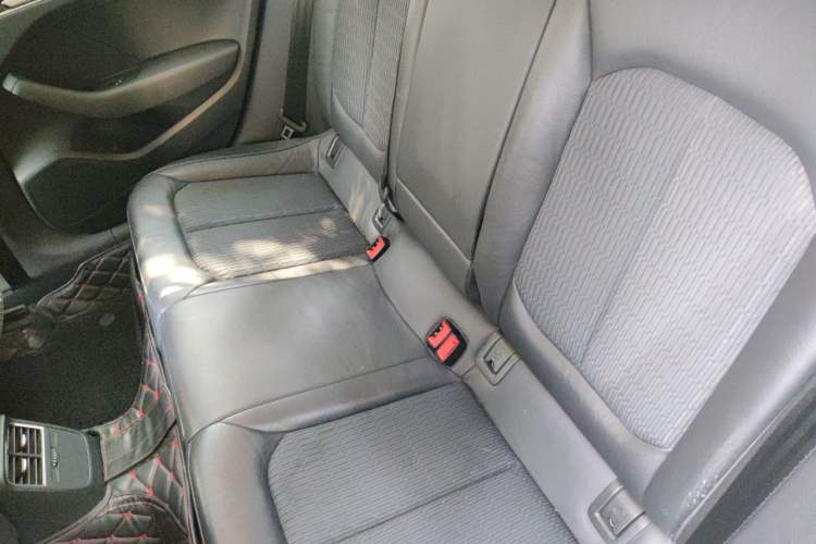 Used Audi A3 2019 Limousine 35 TFSI Fashion Edition China VI Emission Standard Left Rear Seat