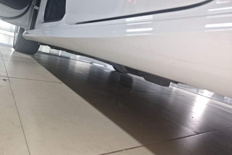Used Audi A3 2019 Sportback 35 TFSI Fashion Edition China VI Emission Standard Left Side Sill