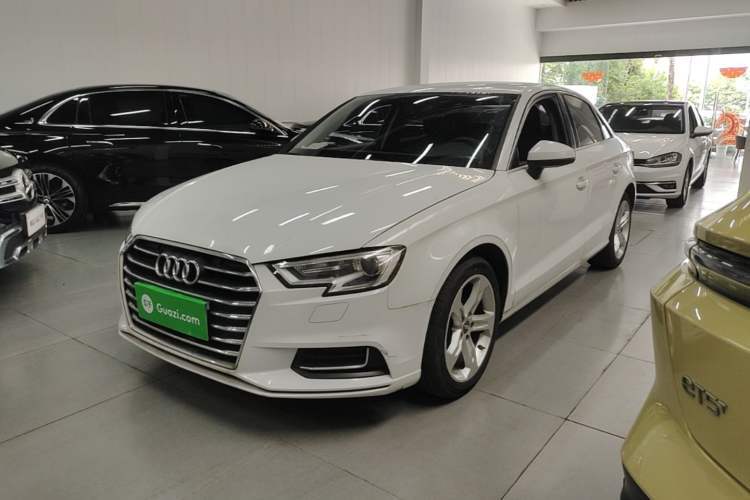Used Audi A3 2019 Limousine 35 TFSI Ambition China VI Guazi used car, China used car export, Used car for sale, Used cars, Cheapest cars for sale