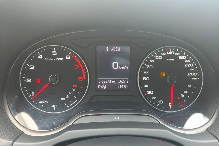 Used Audi A3 2019 Sportback 35 TFSI Style Version China V Emission Standard Odometer Close Up