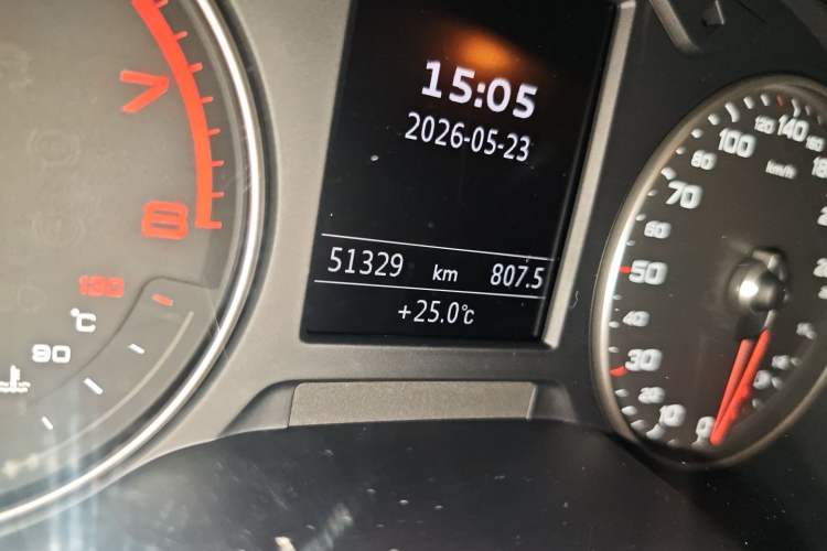 Used Audi A3 2019 Limousine 35 TFSI Ambition China VI Odometer Close Up