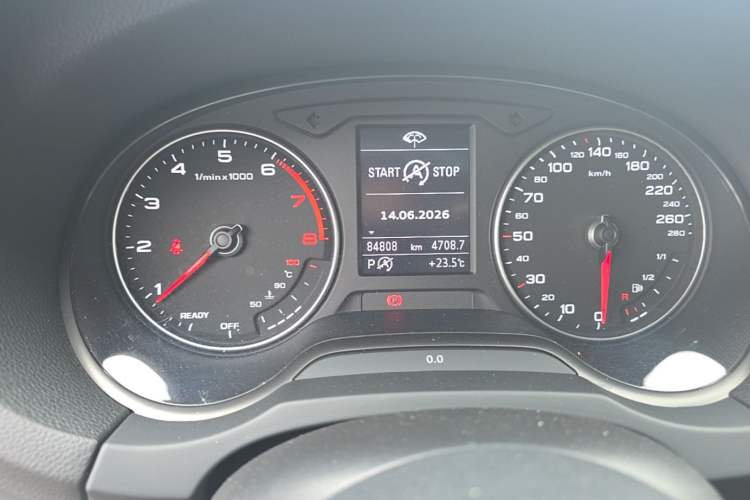 Used Audi A3 2019 Limousine 35 TFSI Fashion Edition China V standard Odometer Close Up
