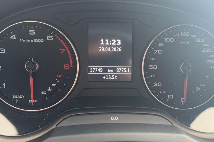 Used Audi A3 2019 Sportback 35 TFSI Style Edition China VI Emission Standard Odometer Close Up
