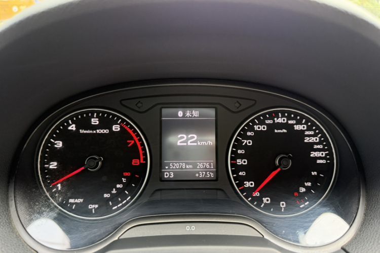 Used Audi A3 2019 Limousine 35 TFSI Ambition China V Odometer Close Up