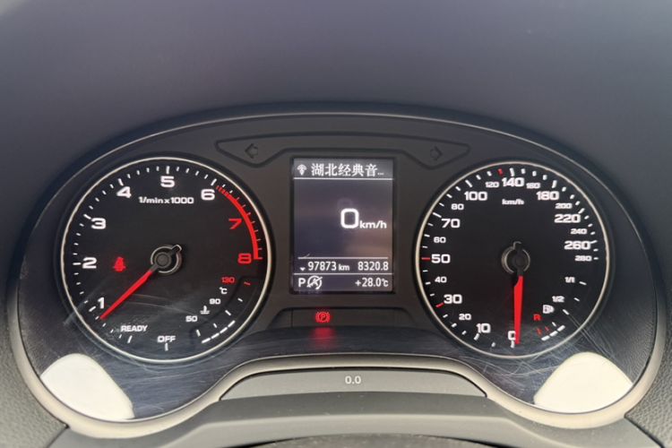 Used Audi A3 2019 Limousine 35 TFSI Ambition China V Odometer Close Up