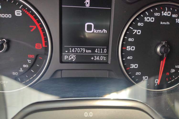 Used Audi A3 2019 Limousine 35 TFSI Fashion Edition China V standard Odometer Close Up