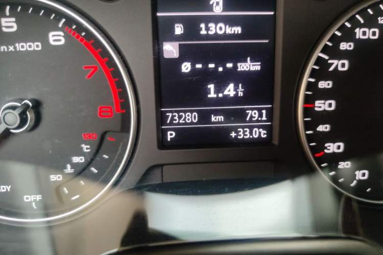 Used Audi A3 2019 Limousine 35 TFSI Fashion Edition China VI Emission Standard Odometer Close Up