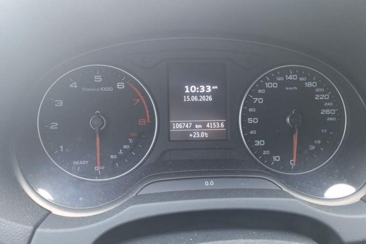 Used Audi A3 2019 Limousine 35 TFSI Ambition China VI Odometer Close Up