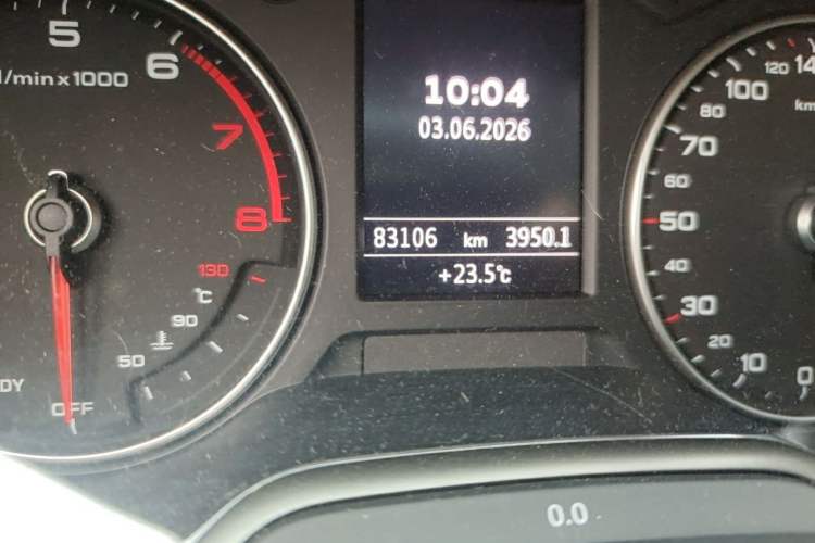 Used Audi A3 2019 Limousine 40 TFSI Sporty Version China VI Odometer Close Up