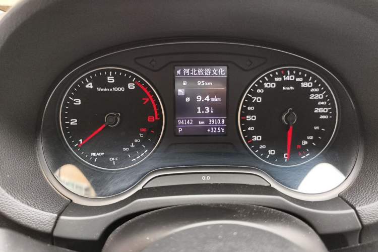 Used Audi A3 2019 Sportback 35 TFSI Sporty Version National V Odometer Close Up