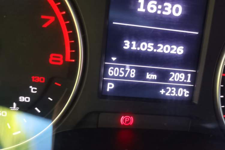 Used Audi A3 2019 Sportback 35 TFSI Fashion Edition China V Odometer Close Up