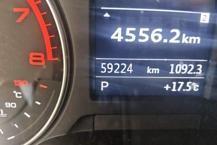 Used Audi A3 2019 Limousine 35 TFSI Ambition China V Odometer Close Up