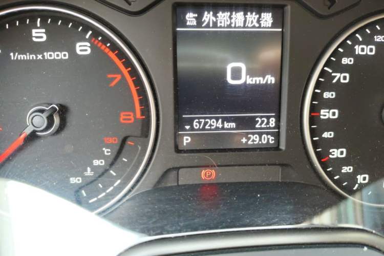 Used Audi A3 2019 Limousine 35 TFSI Fashion Edition China V standard Odometer Close Up