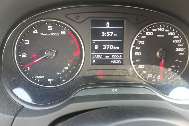 Used Audi A3 2019 Limousine 35 TFSI Fashion Edition China V standard Odometer Close Up
