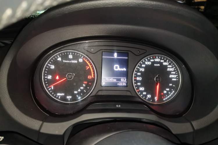Used Audi A3 2019 Sportback 35 TFSI Fashion Edition China V Odometer Close Up