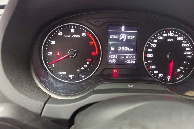 Used Audi A3 2019 Sportback 35 TFSI Style Edition China VI Emission Standard Odometer Close Up