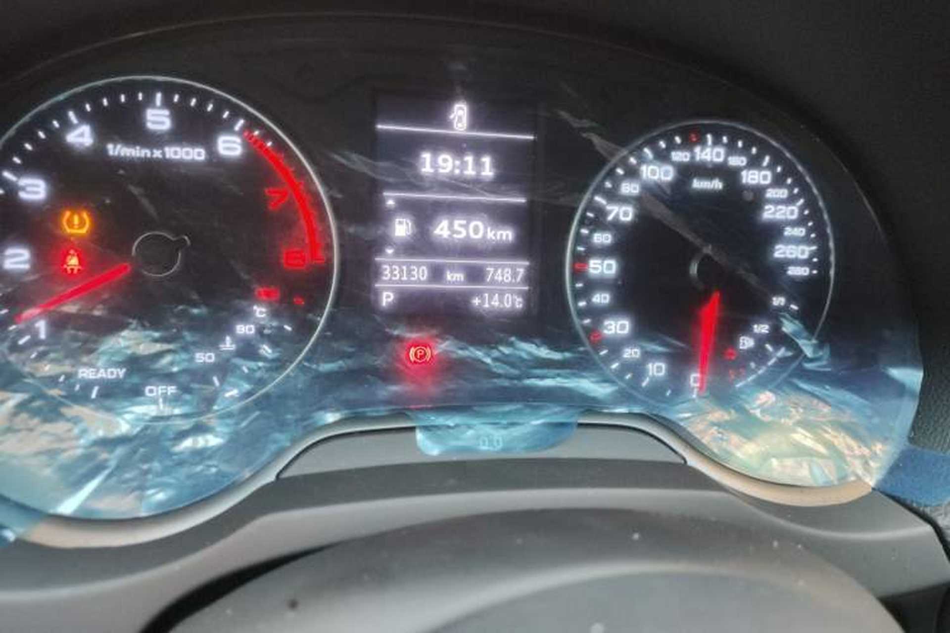 Used Audi A3 2019 Limousine 35 TFSI Ambition China V Odometer Close Up