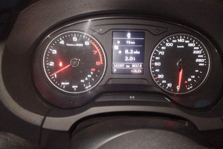 Used Audi A3 2019 Limousine 35 TFSI Ambition China V Odometer Close Up