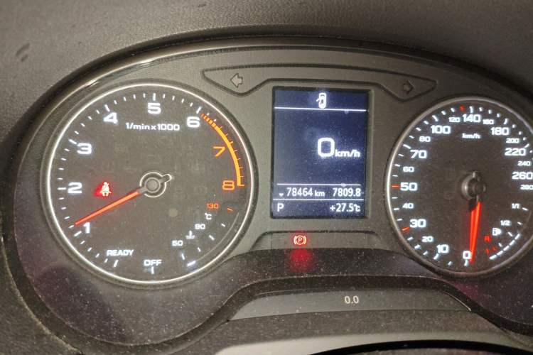 Used Audi A3 2019 Sportback 35 TFSI Fashion Edition China V Odometer Close Up