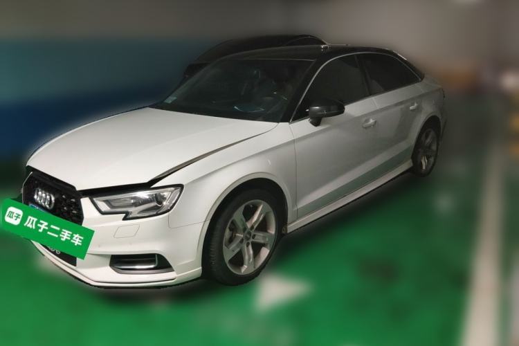 Used Audi A3 2019 Limousine 35 TFSI Ambition China VI Guazi used car, China used car export, Used car for sale, Used cars, Cheapest cars for sale
