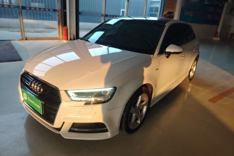 Used Audi A3 2019 Sportback 35 TFSI Fashion Edition China V Guazi used car, China used car export, Used car for sale, Used cars, Cheapest cars for sale