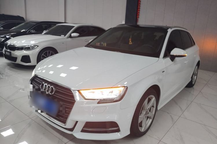 Used Audi A3 2019 Sportback 35 TFSI Fashion Edition China VI Emission Standard Guazi used car, China used car export, Used car for sale, Used  cars, Cheapest cars for sale