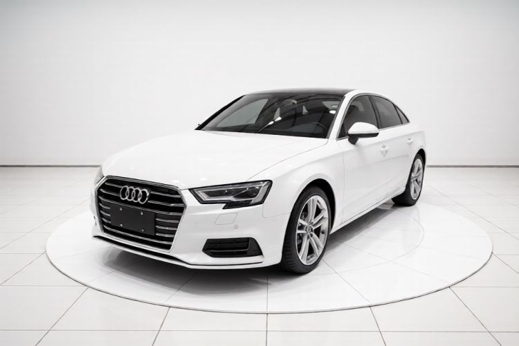 Ojetý Audi A3 2019 Limousine 35 TFSI Style Edition China VI Emission Standard Guazi used car, China used car export, Used car for sale, Used  cars, Cheapest cars for sale
