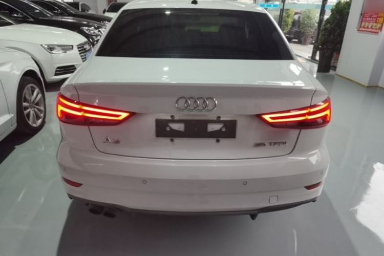 Used Audi A3 2019 Limousine 35 TFSI Fashion Edition China V standard Rear