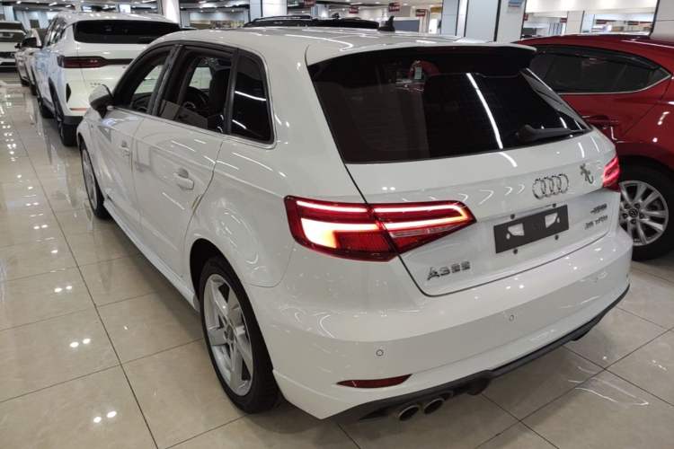Used Audi A3 2019 Sportback 35 TFSI Fashion Edition China V Rear Left 45 Deg