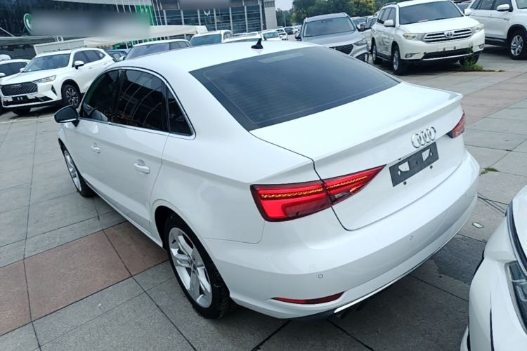 Used Audi A3 2019 Limousine 35 TFSI Ambition China VI Rear Left 45 Deg