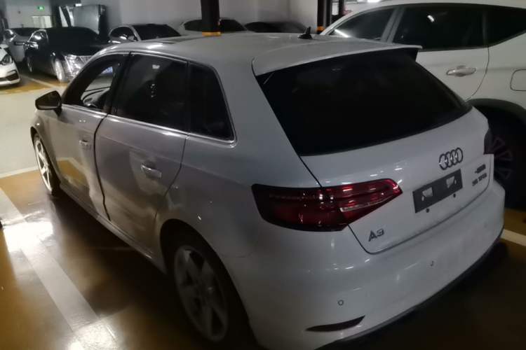 Used Audi A3 2019 Sportback 35 TFSI Fashion Edition China VI Emission Standard Rear Left 45 Deg