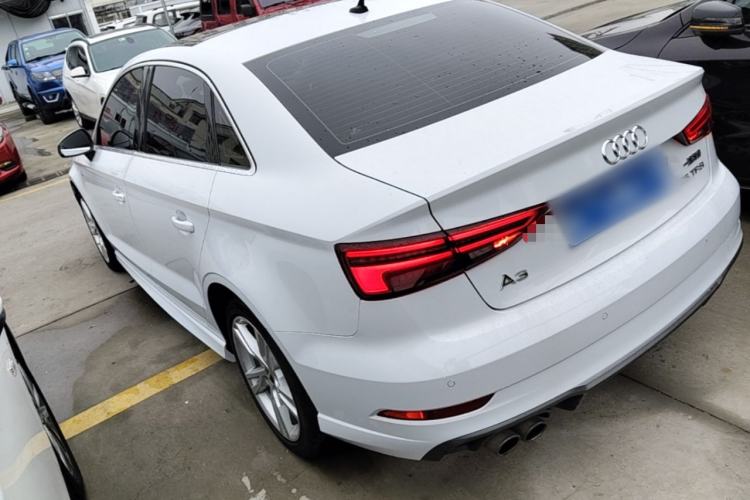 Used Audi A3 2019 Limousine 35 TFSI Fashion Edition China VI Emission Standard Rear Left 45 Deg