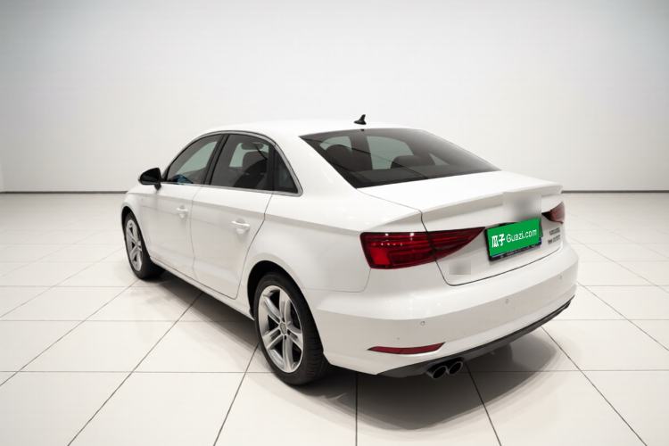 Used Audi A3 2019 Limousine 35 TFSI Ambition China VI Rear Left 45 Deg