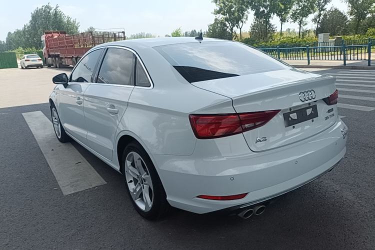 Used Audi A3 2019 Limousine 35 TFSI Ambition China VI Rear Left 45 Deg