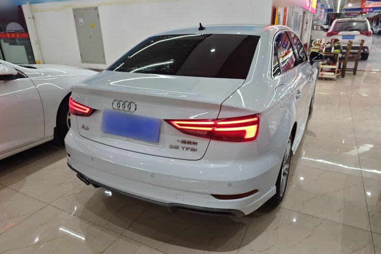 Used Audi A3 2019 Limousine 35 TFSI Fashion Edition China V standard Rear Right 45 Deg