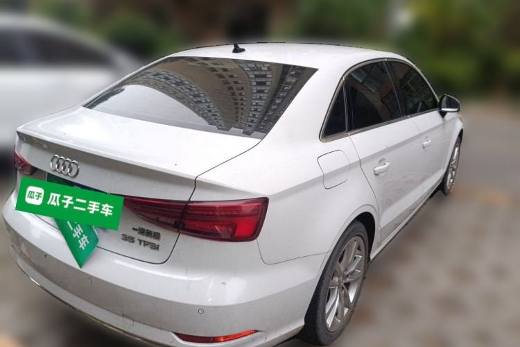 Used Audi A3 2019 Limousine 35 TFSI Ambition China VI Rear Right 45 Deg