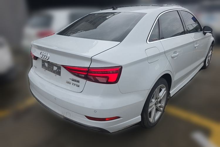 Used Audi A3 2019 Limousine 35 TFSI Fashion Edition China V standard Rear Right 45 Deg