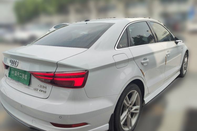 Used Audi A3 2019 Limousine 35 TFSI Fashion Edition China V standard Rear Right 45 Deg