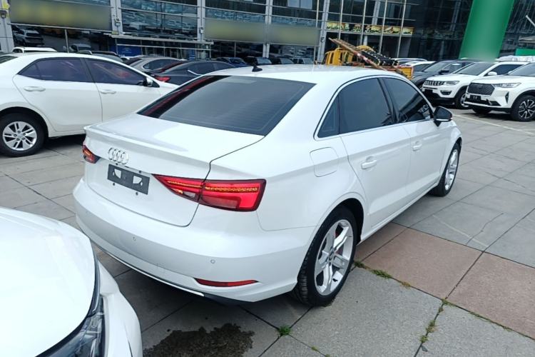 Used Audi A3 2019 Limousine 35 TFSI Ambition China VI Rear Right 45 Deg