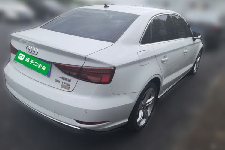 Used Audi A3 2019 Limousine 35 TFSI Ambition China VI Rear Right 45 Deg