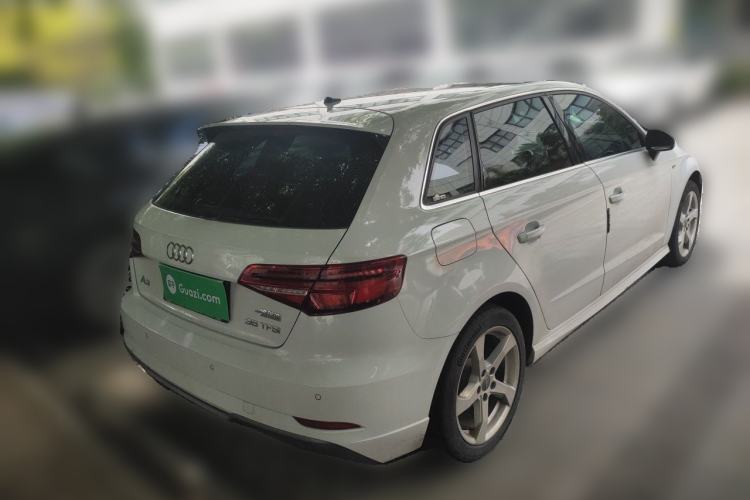 Used Audi A3 2019 Sportback 35 TFSI Fashion Edition China VI Emission Standard Rear Right 45 Deg
