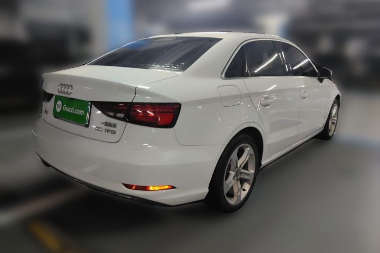 Used Audi A3 2019 Limousine 35 TFSI Ambition China VI Rear Right 45 Deg