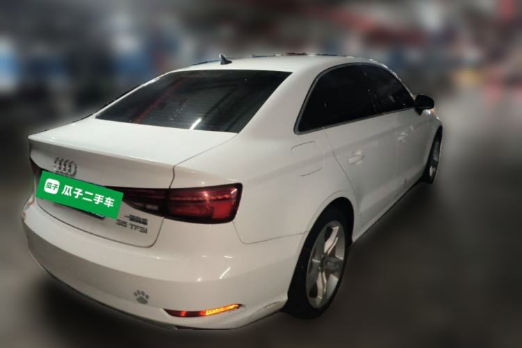 Used Audi A3 2019 Limousine 35 TFSI Ambition China VI Rear Right 45 Deg